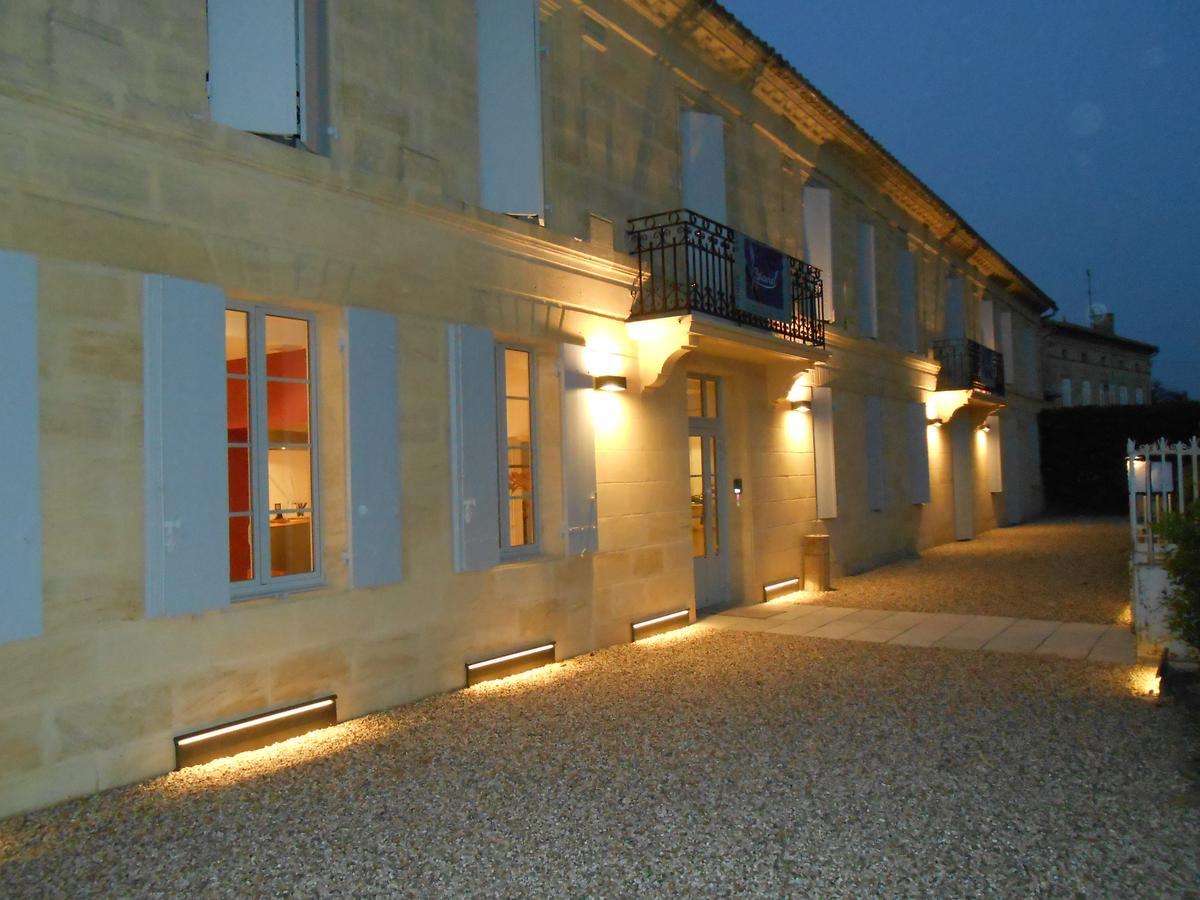 Hôtel Spa Restaurant l'Epicurial Saint-Pey-de-Castets Exterior foto